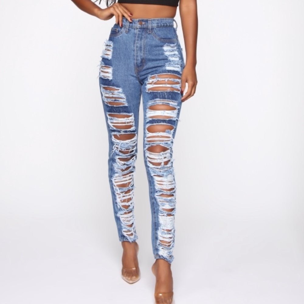 Fashion Nova Distressed Boyfriend Jeans High Rise Size 25 NWT Blue Denim